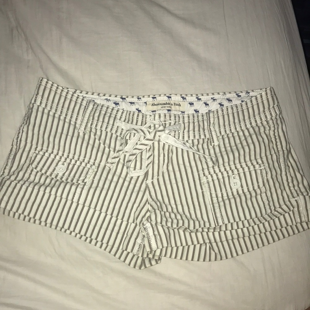 super cute shorts from Abercrombie